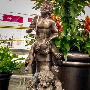 Meet your Posher, Jonny